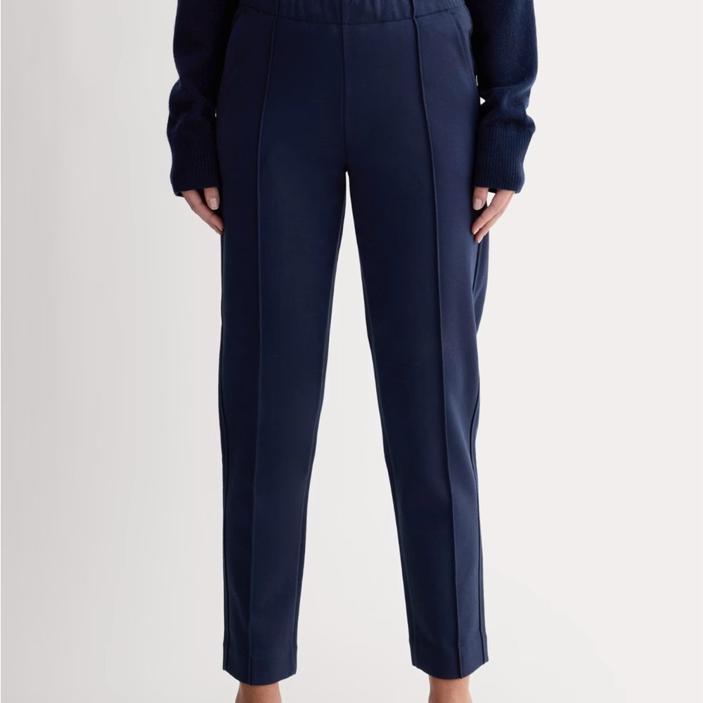 Everlane The Dream Pant in Navy, Size M